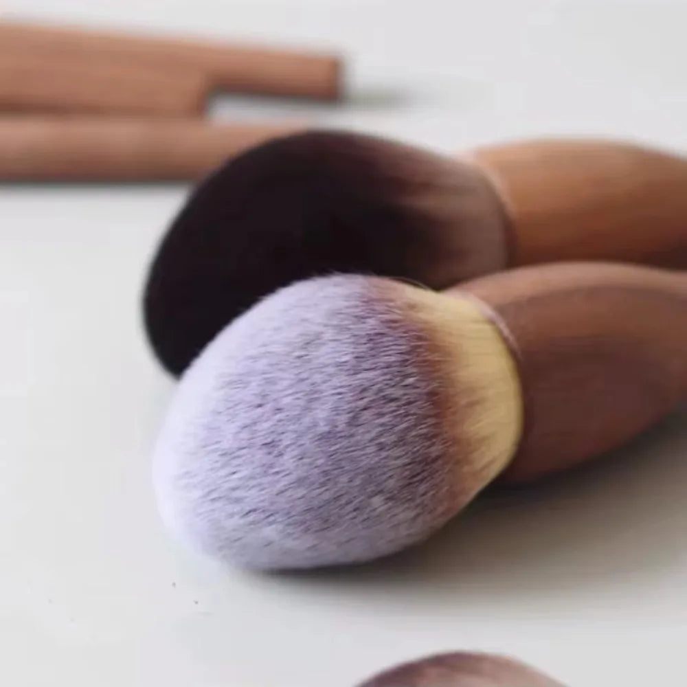 New Makeup Brush Handle Makeup Brush Super Soft Make Up Tool Blush Brush Retro High Quality Walnut Loose Brush Blush Brush